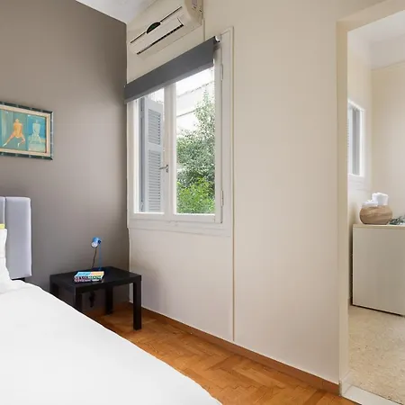 Athenian Apartment In Kolonaki-2