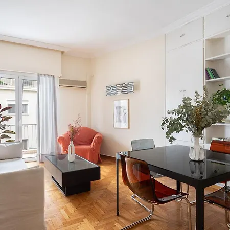 Athenian Apartment In Kolonaki-2
